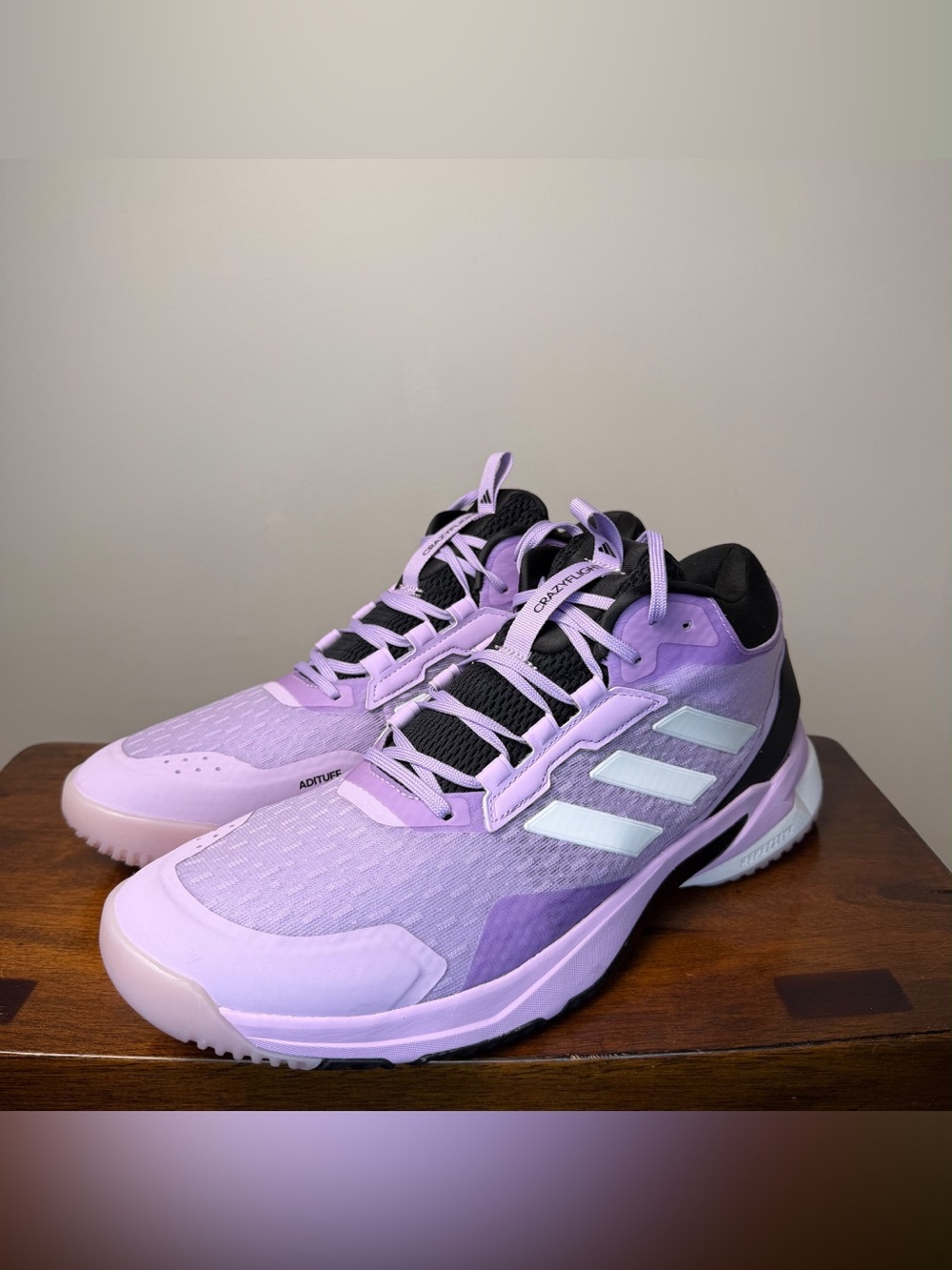 adidas Crazyflight 6 Mid Women’s Size 12 Powder Plum Zero Metallic Core Black HP
